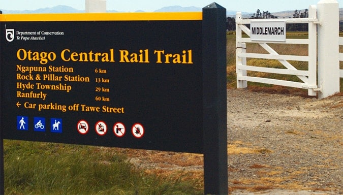 Bay trail signage